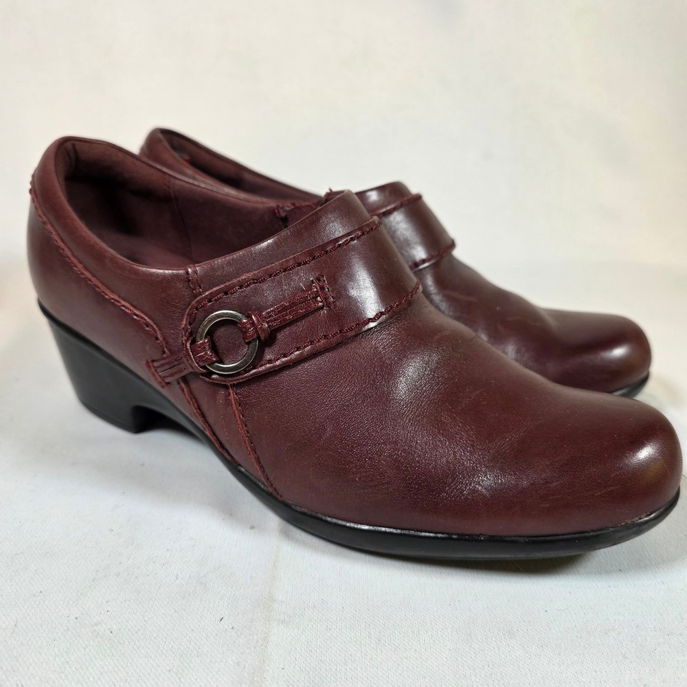 Clarks Burgundy Leather Ankle Booties Womens 8 Side Zip Block Heel Shooties